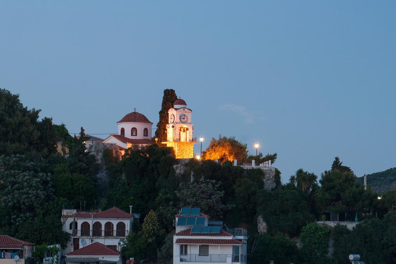Capolavoro, Boutique Apartment With Unique Rooftop Skiathos-stad Buitenkant foto