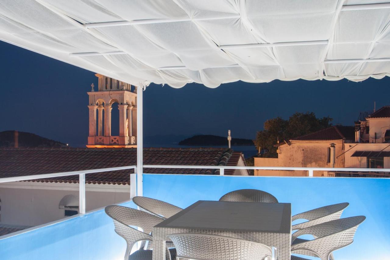Capolavoro, Boutique Apartment With Unique Rooftop Skiathos-stad Buitenkant foto